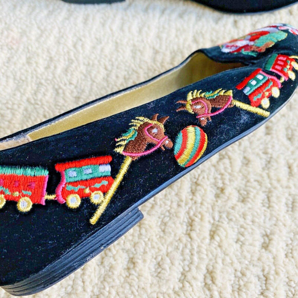 Vintage Pritzi Christmas Holiday Flats Dressy Shoes Black Velvet & Embroidery 7M - Picture 7 of 13
